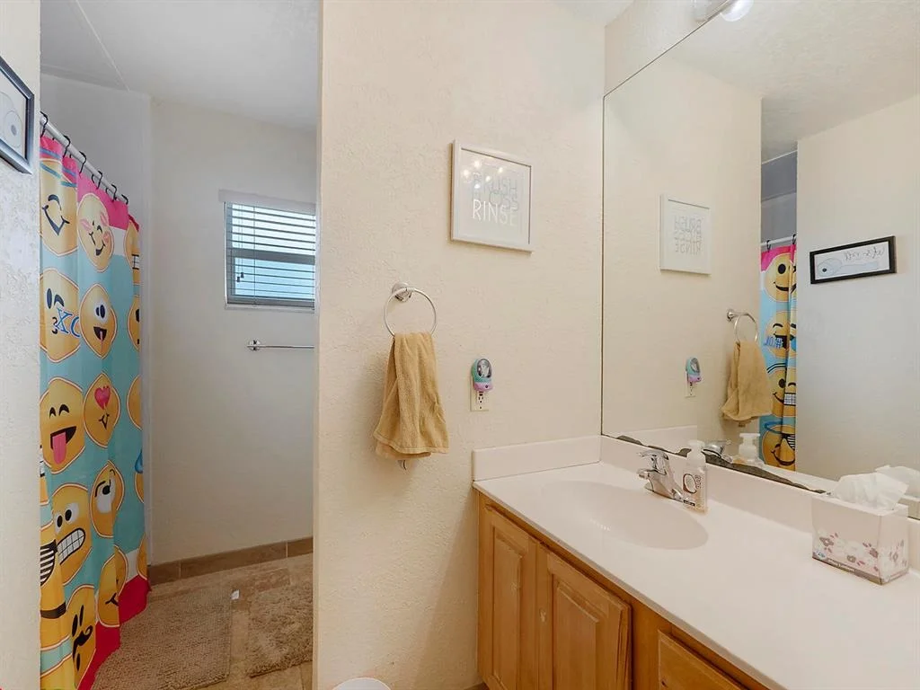 Photo of 2551 Cedarcrest Road