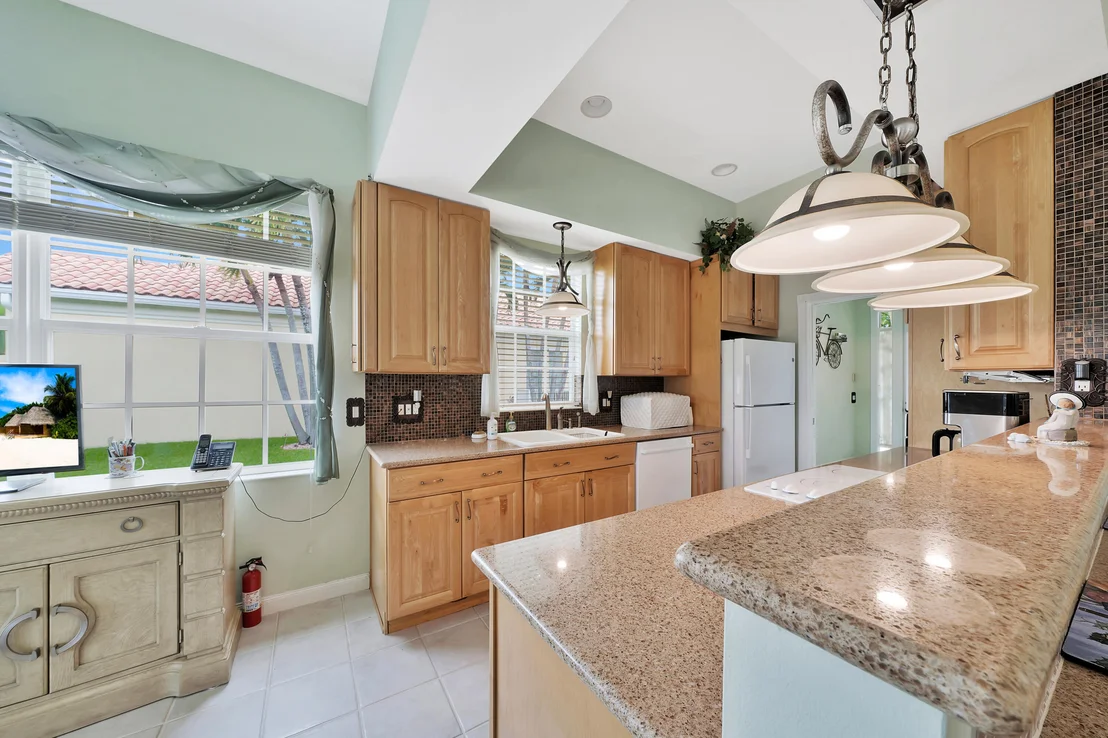 Photo of 4646 Hammock Circle