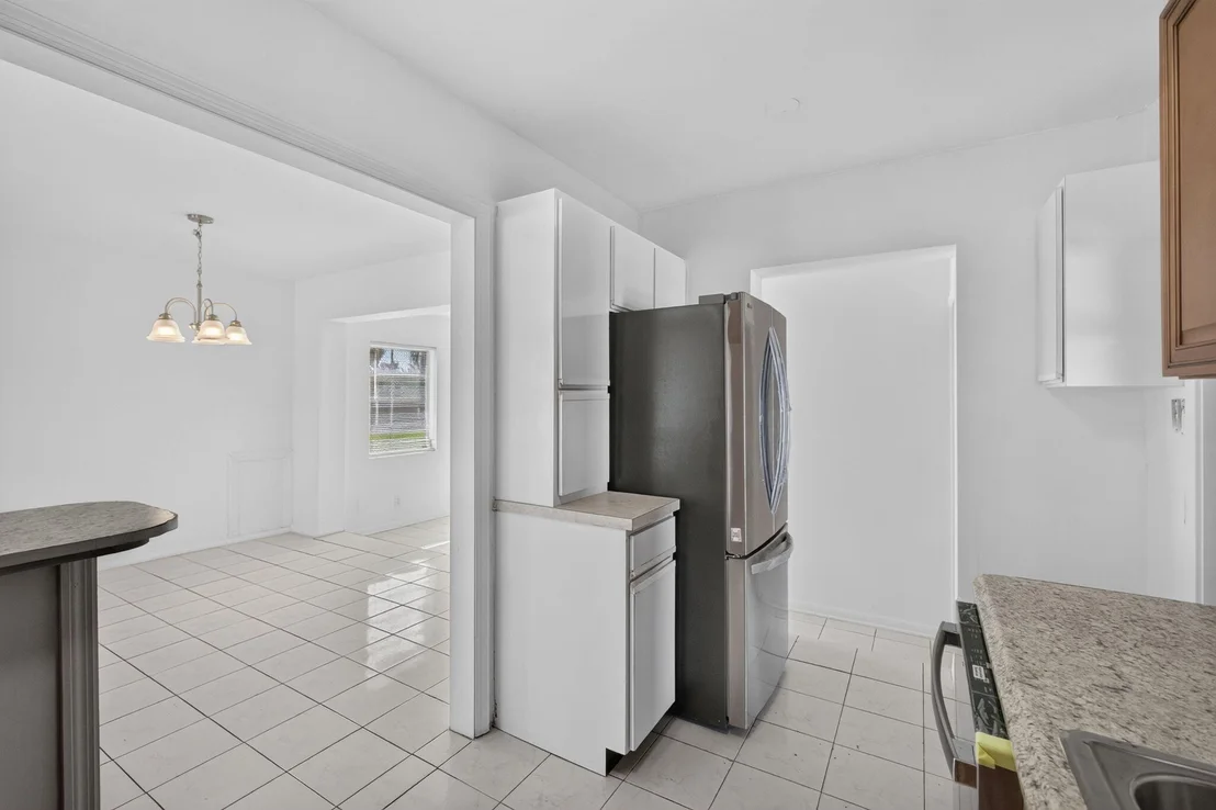 Photo of 304 Cypress Drive