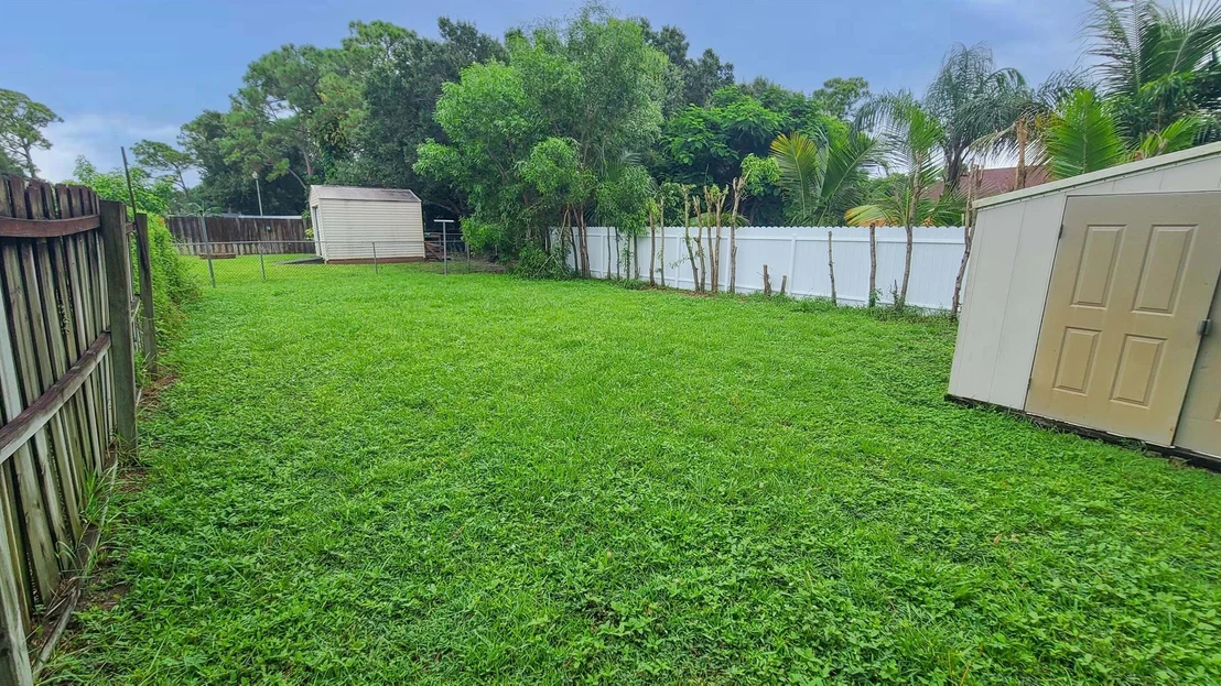 Photo of 5506 Palm Drive