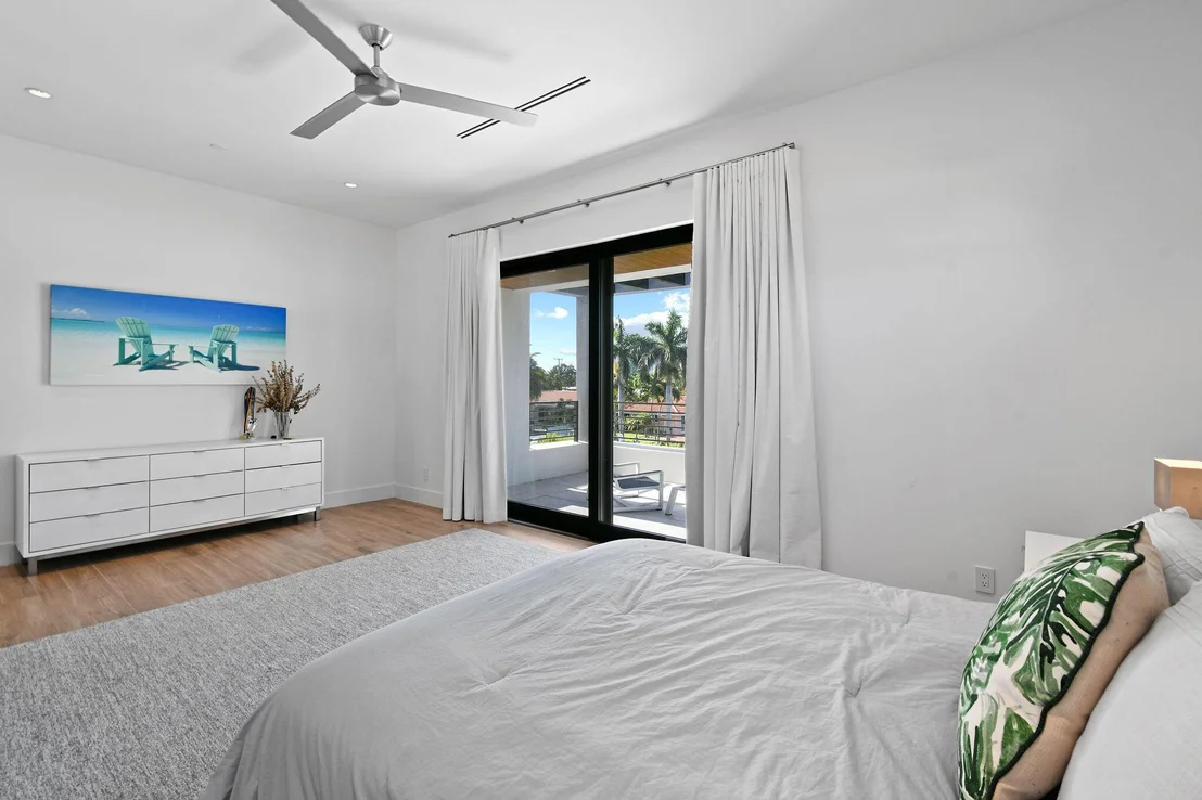 Photo of 1091 Gulfstream Way