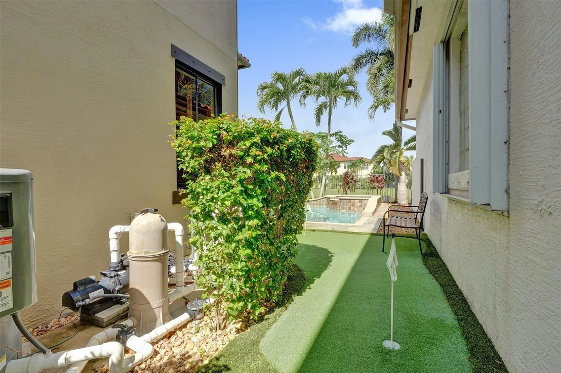 Photo of 4115 Artesa Drive
