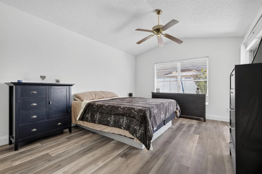 Photo of 7816 MANOR FOREST Lane