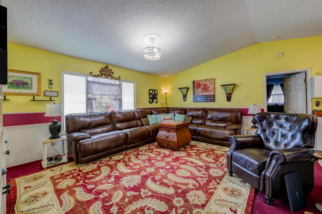 Photo of 7910 James Road
