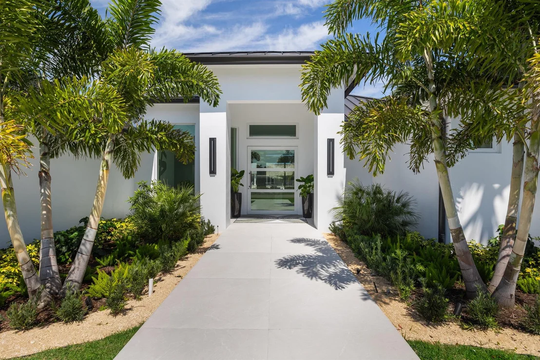 Photo of 23 Leeward Circle