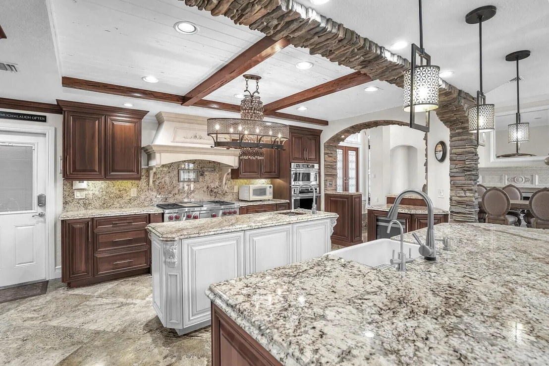 Photo of 10922 Bal Harbor Drive