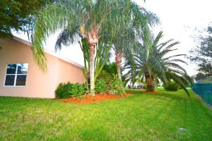 Photo of 2871 SW Montego Terrace