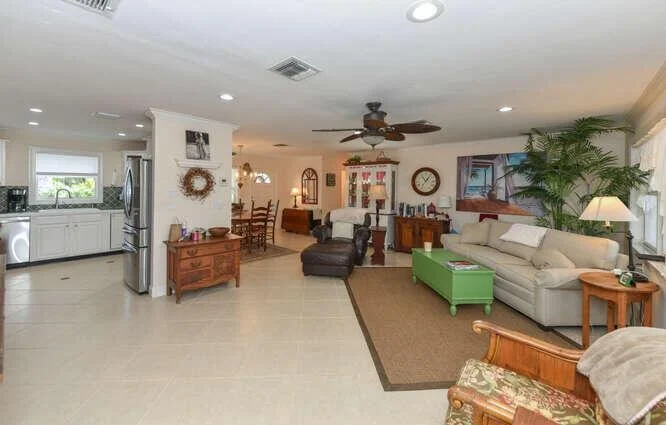 Photo of 316 Leigh Road