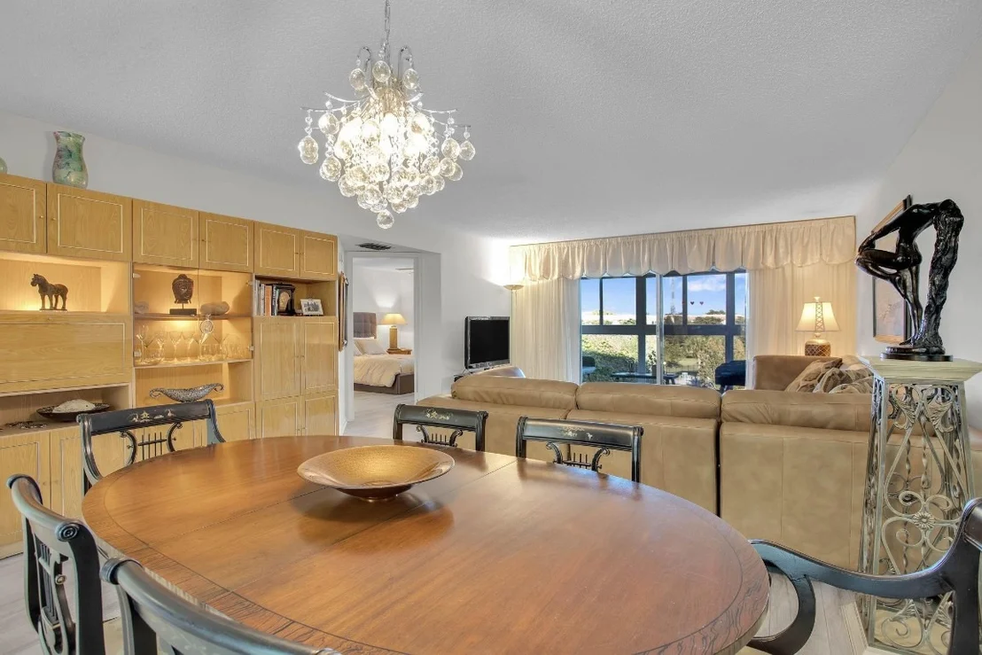 Photo of Unit D4 at 1603 Abaco Drive