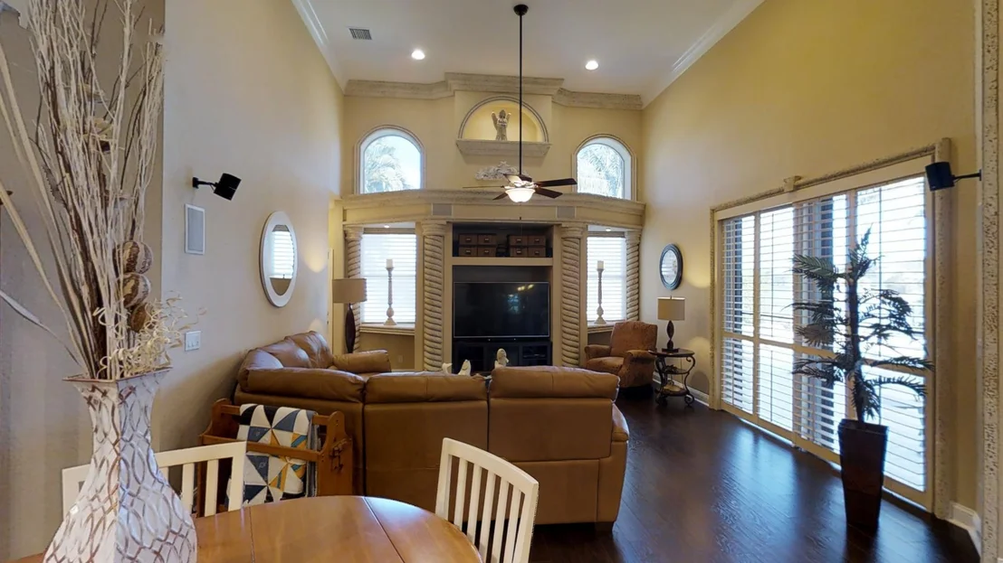 Photo of 11331 Edgewater Circle