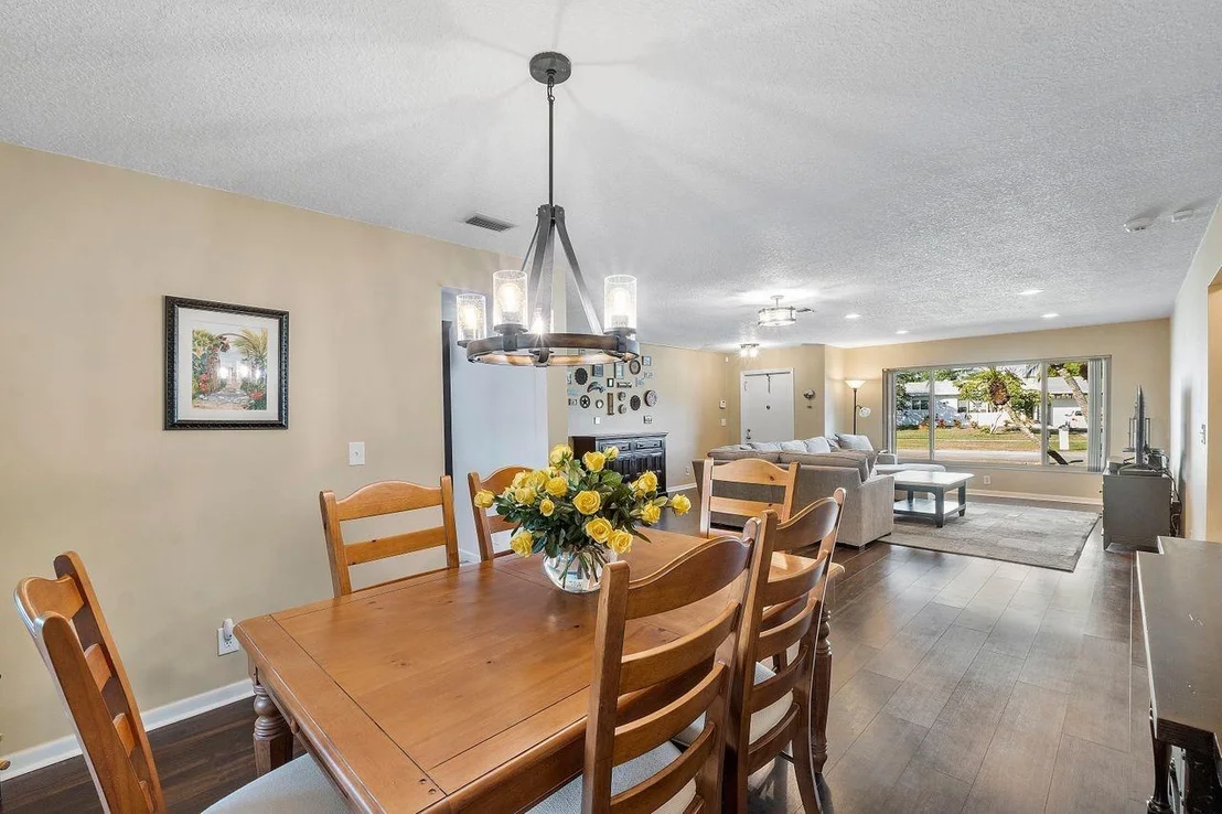 Photo of 14554 Springside Lane