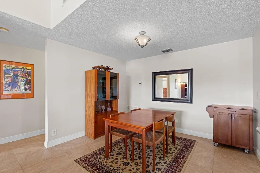 Photo of 3832 Rowena Circle