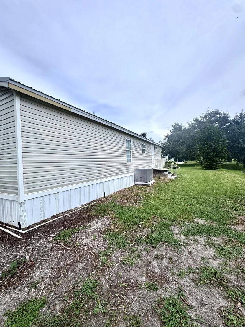 Photo of 1067 Palm Court