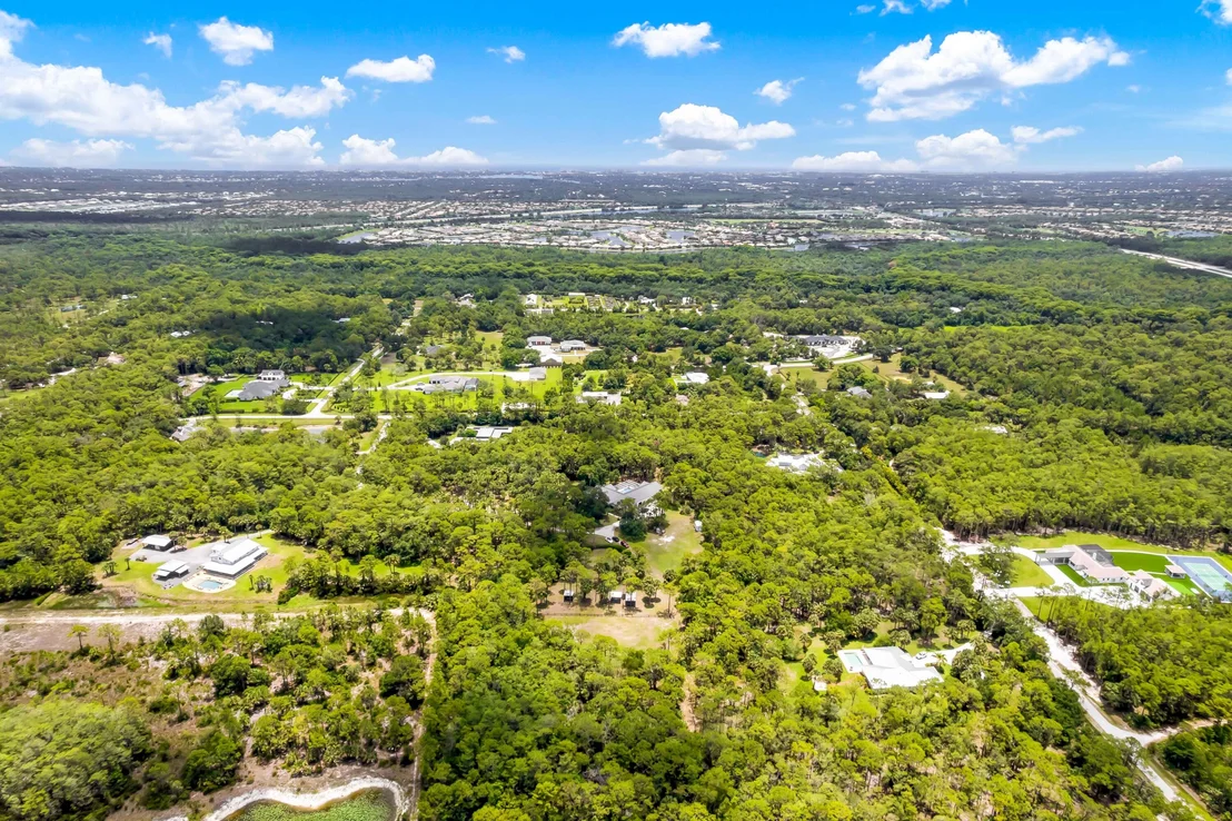 Photo of 9266 Oak Hammock Lane
