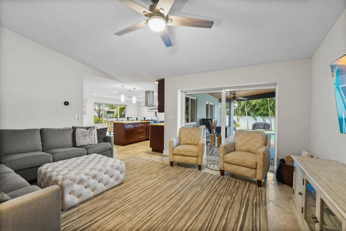 Photo of 4649 Palm Ridge Boulevard