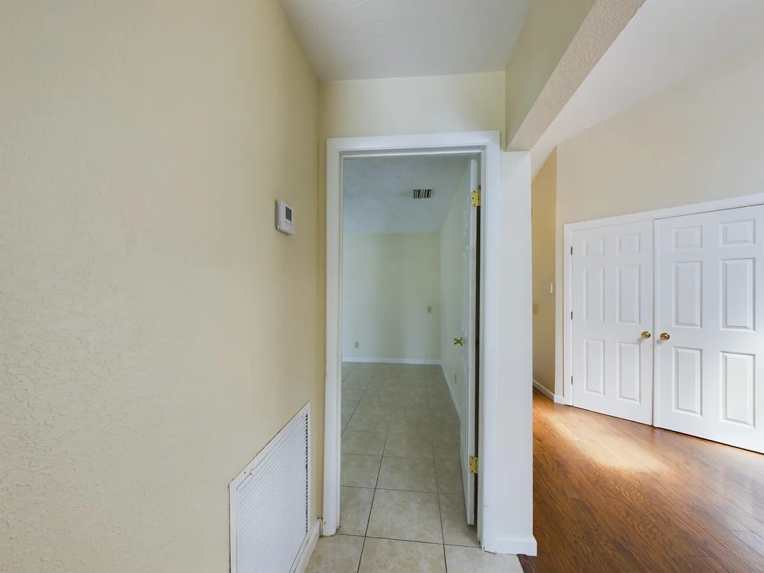 Photo of 4948 SE 44th Street