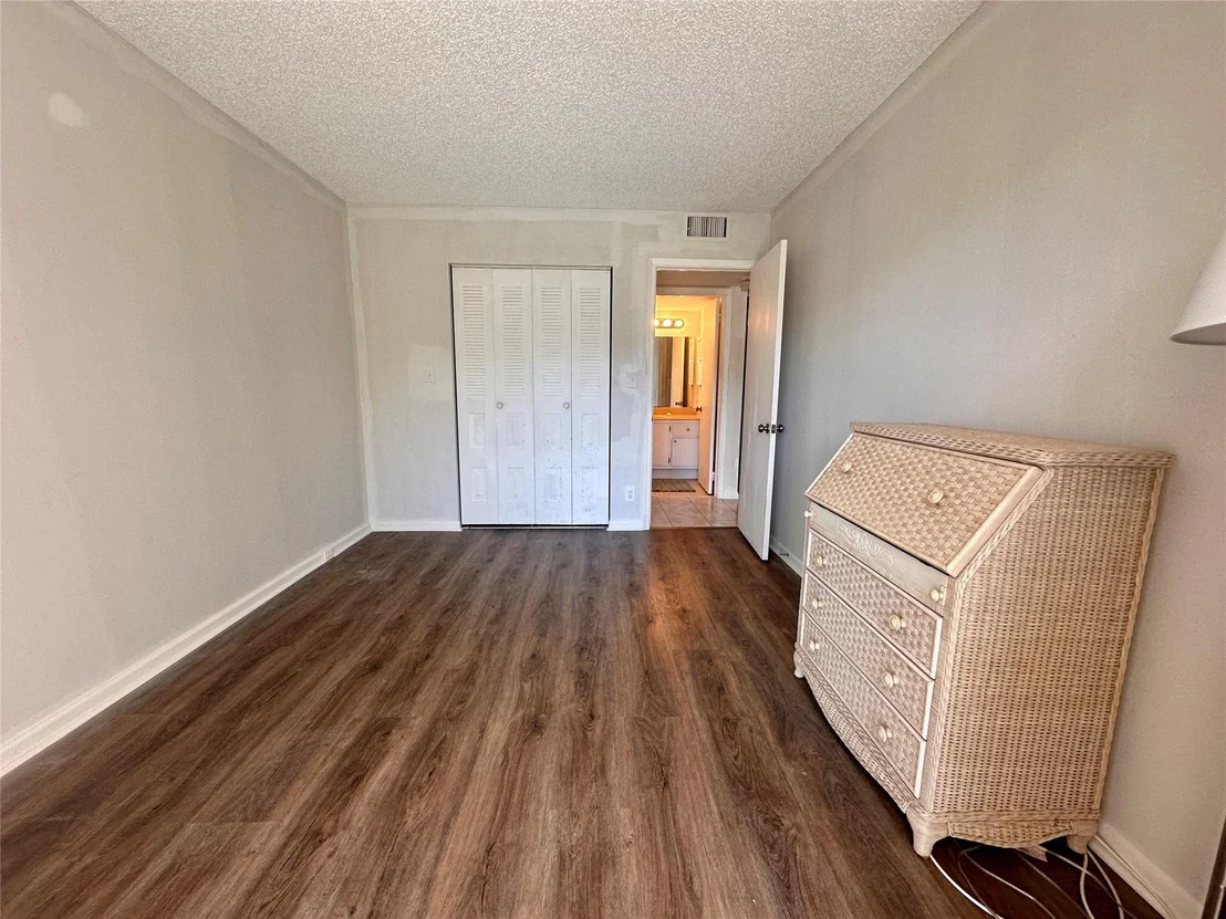 Photo of Unit B2 at 1805 Eleuthera Point
