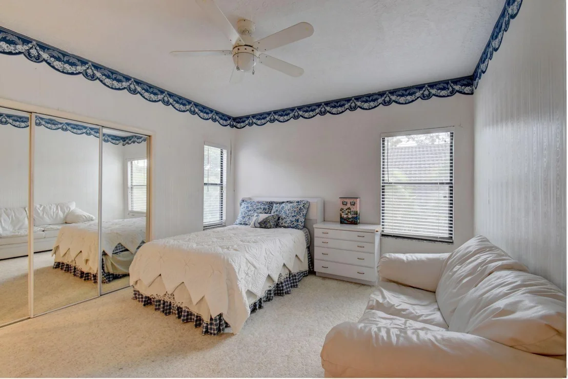 Photo of 4567 NW 25th Way