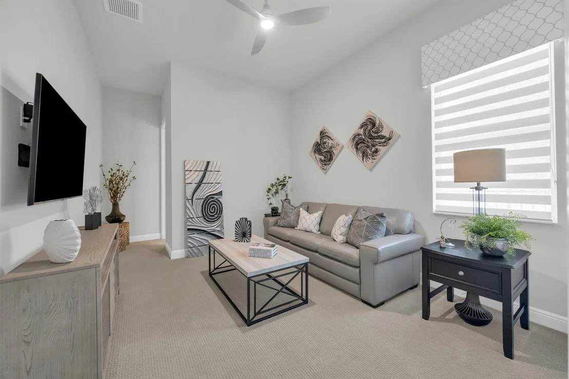 Photo of 718 SW Riverwatch Place