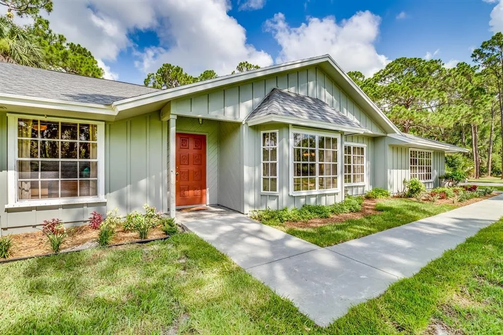 Photo of 15899 118th Trail N