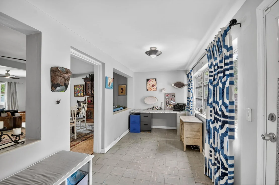 Photo of 338 Edmor Road