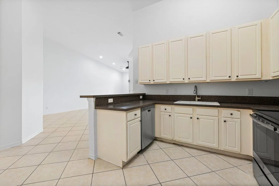 Photo of 8566 Logia Circle