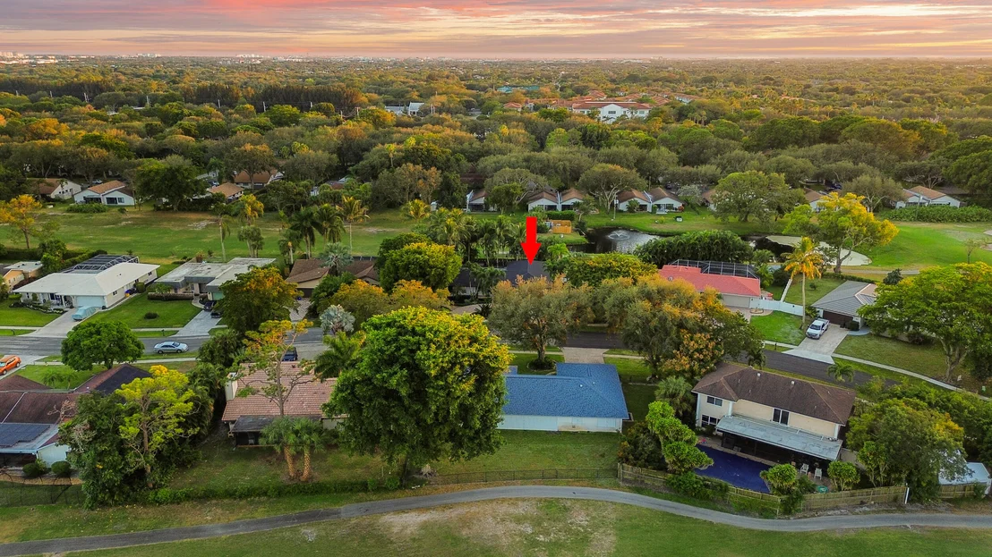 Photo of 3544 Lakeview Drive
