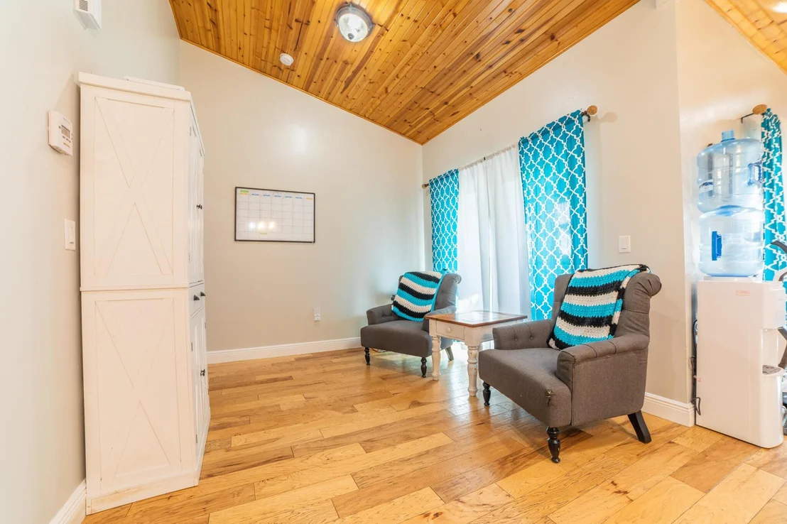 Photo of 1402 SE 12th Drive