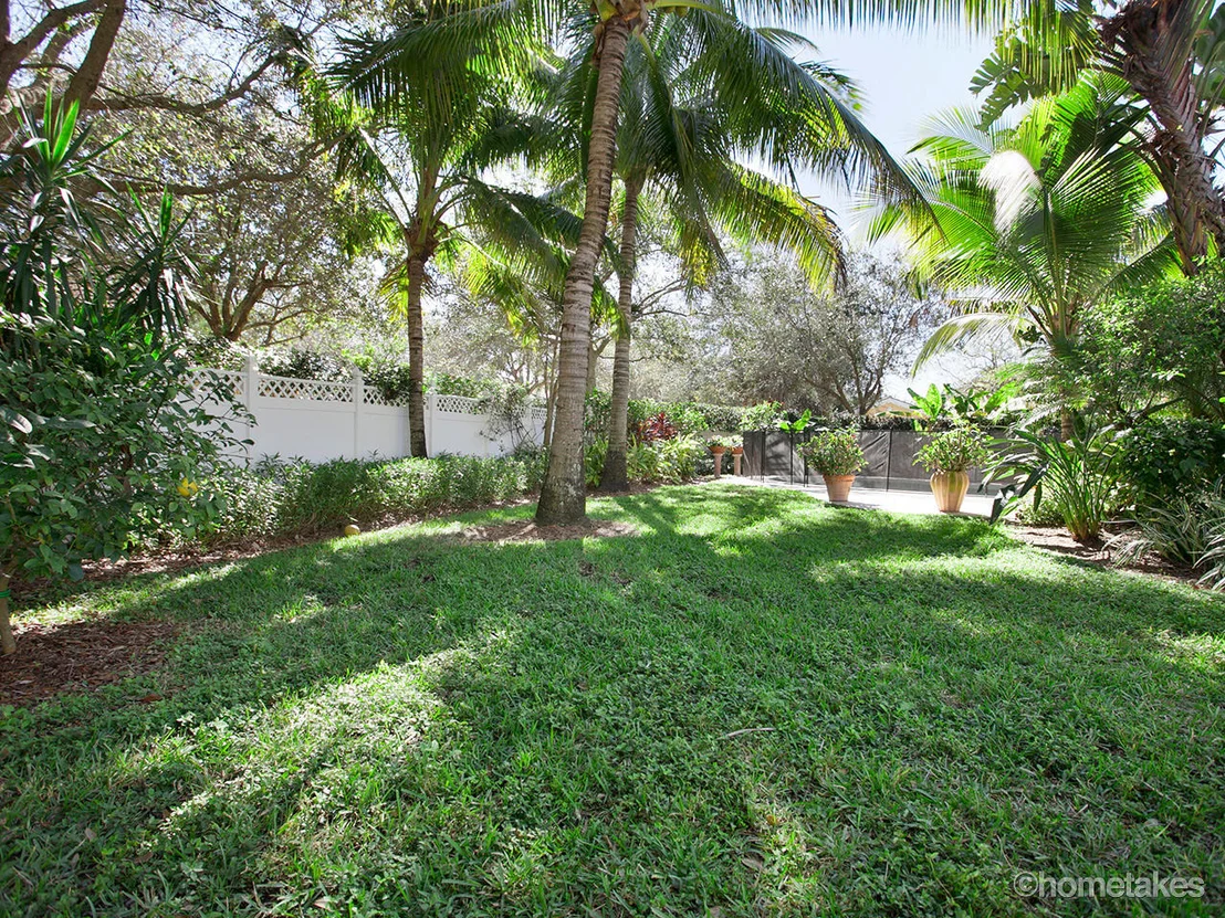 Photo of 4041 Community Drive