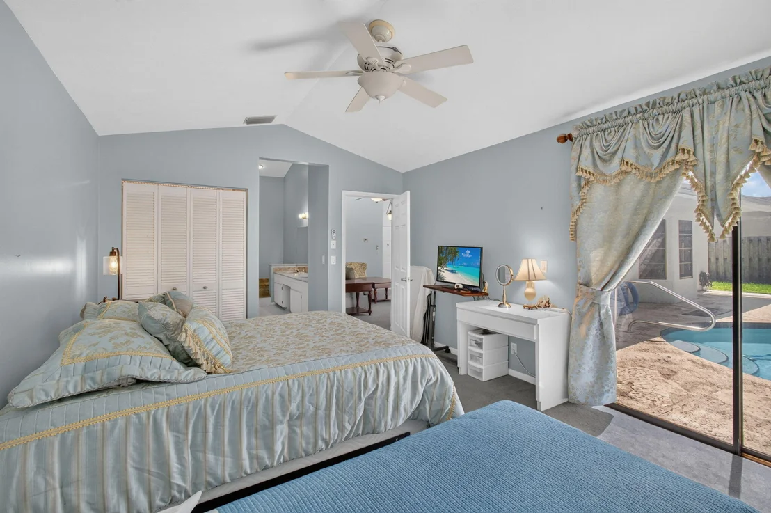 Photo of 39 CEDAR Circle