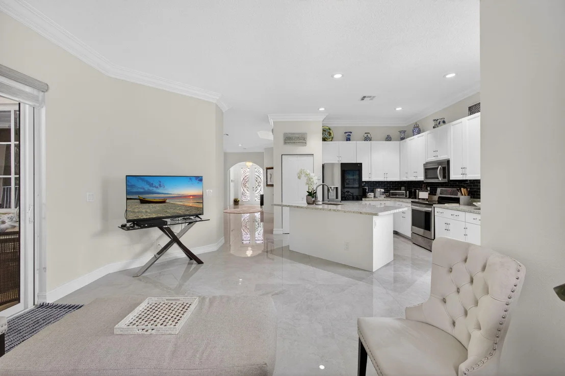 Photo of 8642 Plum Cay