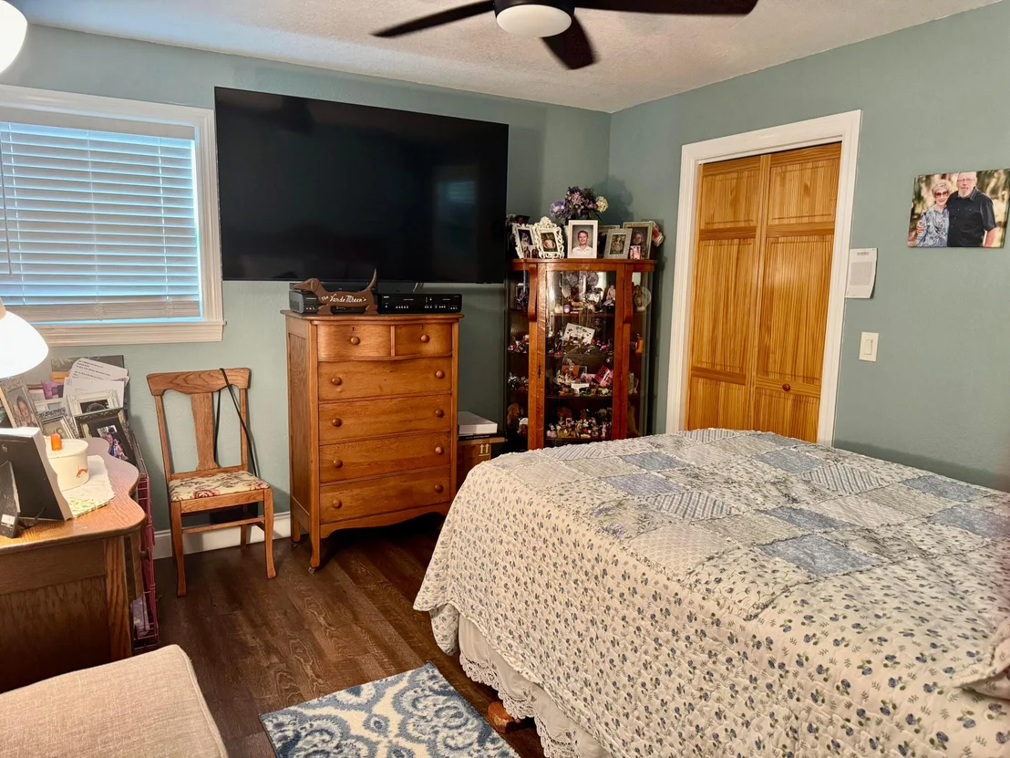 Photo of 2139 SW 22nd Circle N