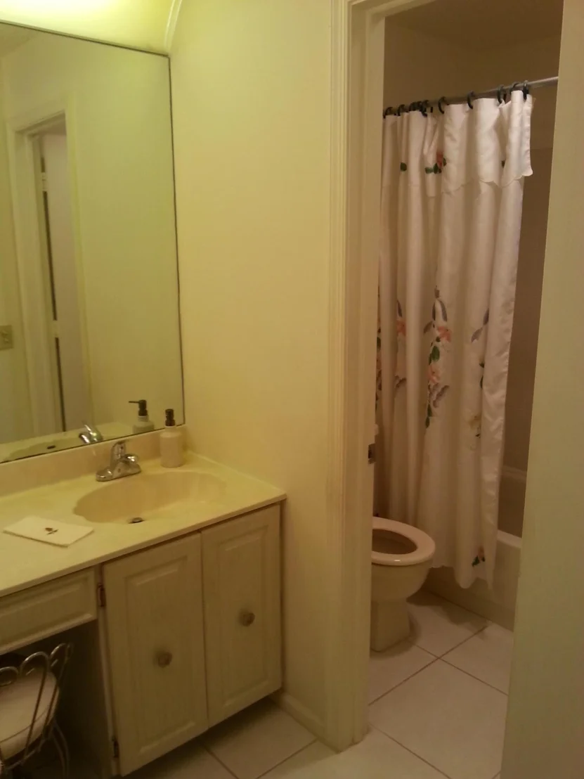 Photo of Unit B at 4972 Equestrian Circle