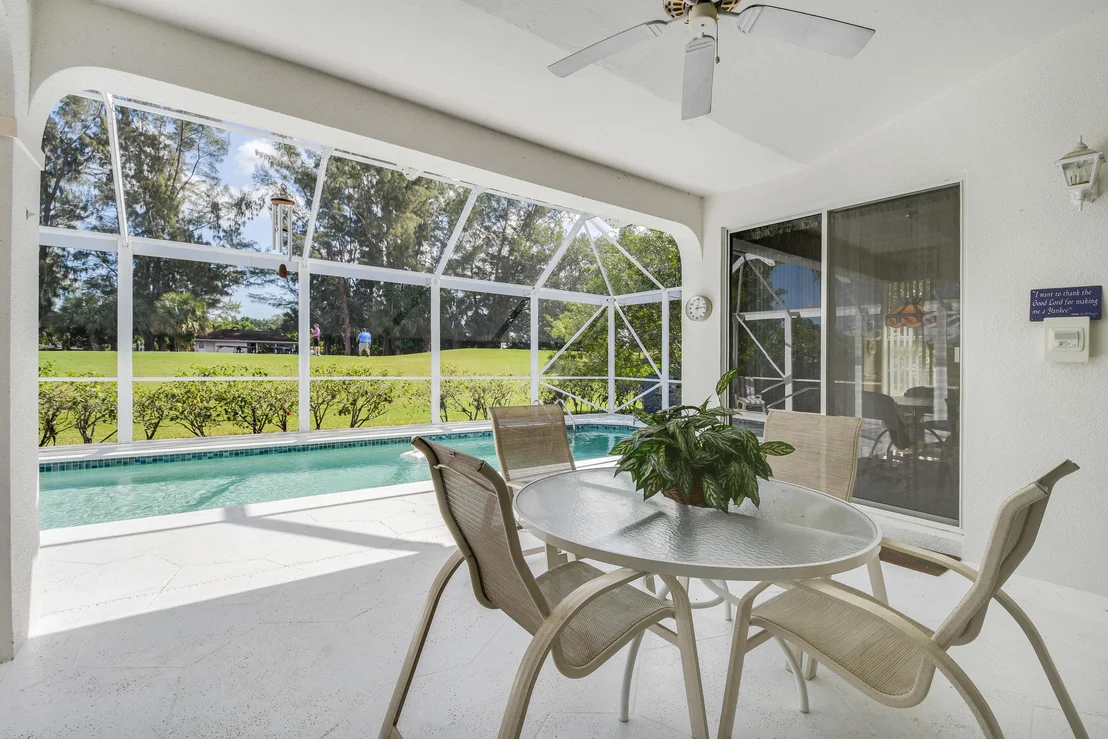 Photo of 224 Eagleton Estate Boulevard