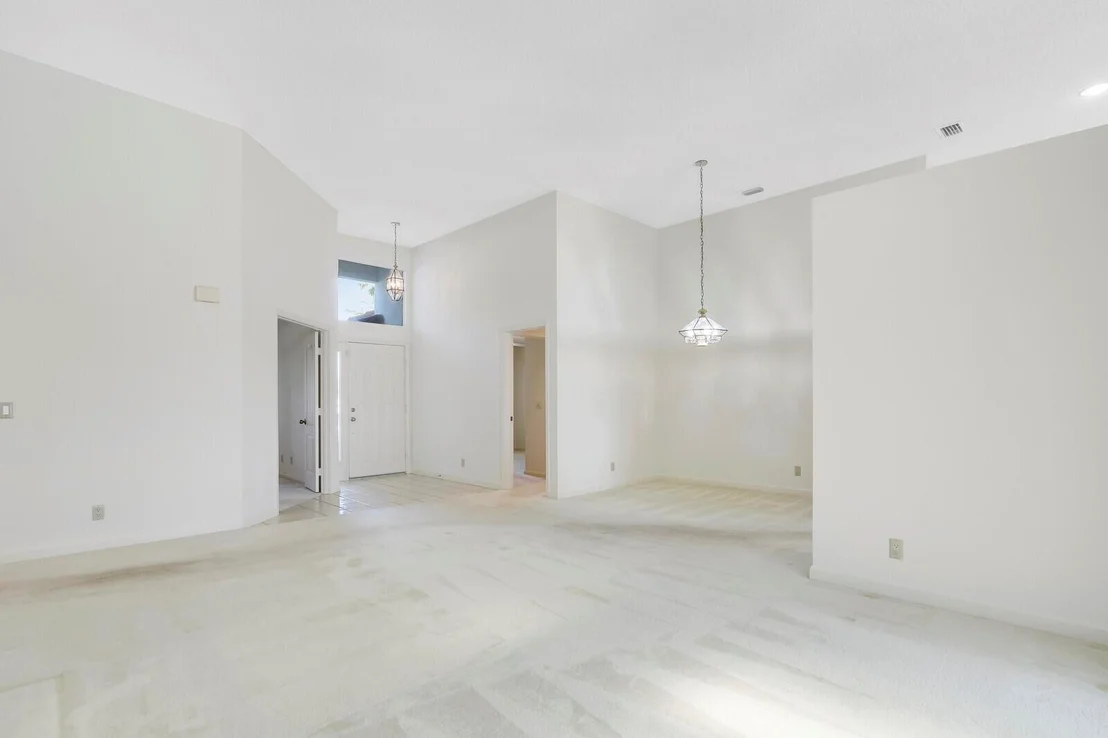 Photo of 135 Eagleton Court