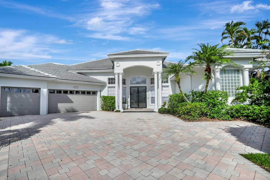 Photo of 12227 Kenton Way