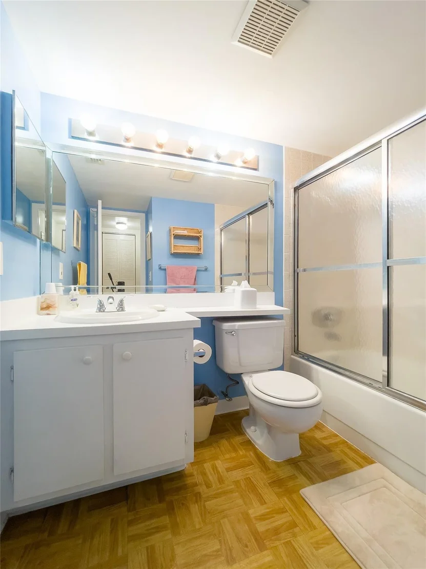 Photo of Unit D2 at 311 Knotty Pine Circle