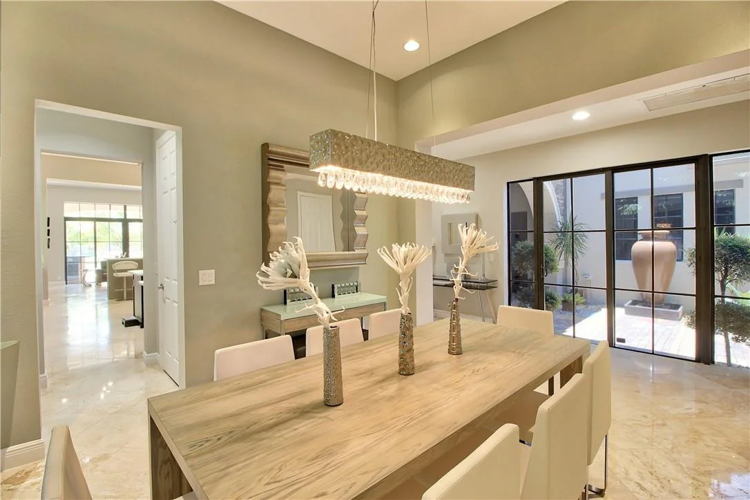 Photo of 9640 Eden Manor