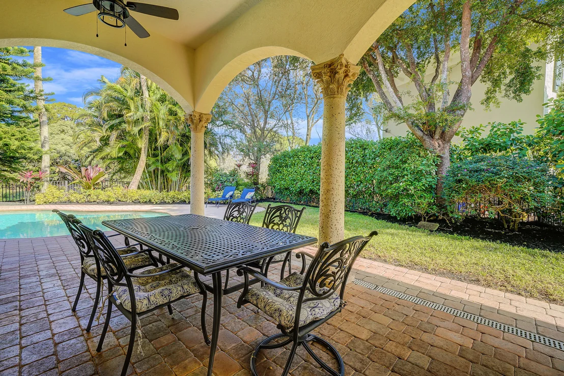 Photo of 110 Villa Bella