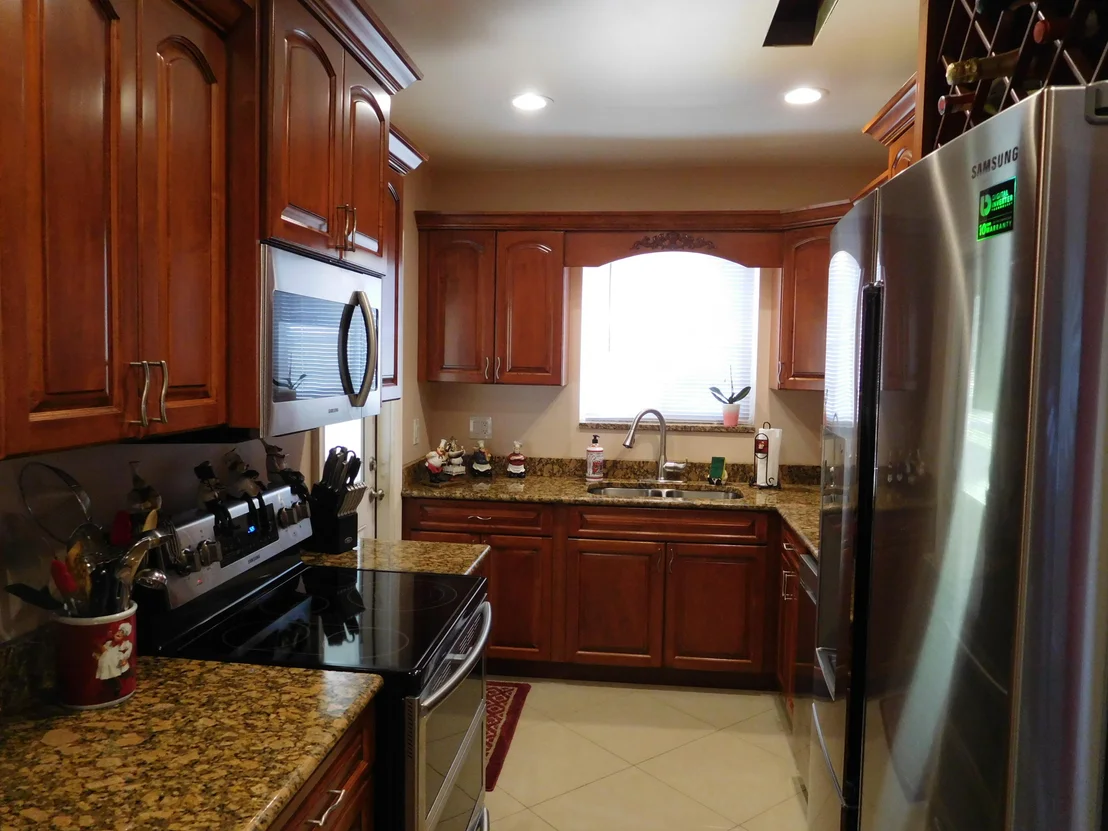 Photo of 349 Henthorne Drive