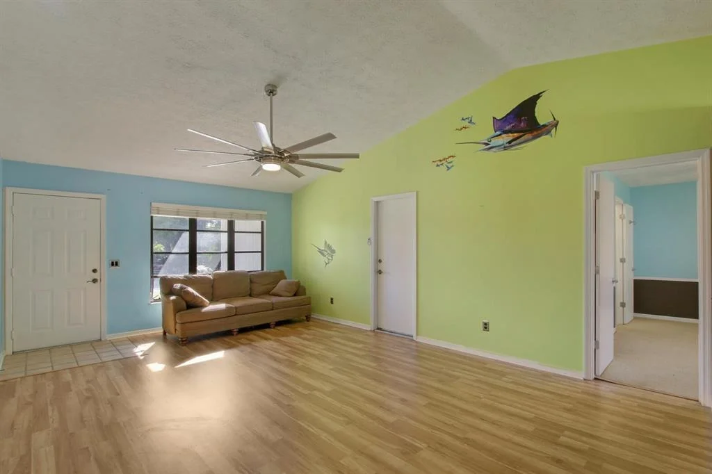 Photo of 3755 SE Middle Street