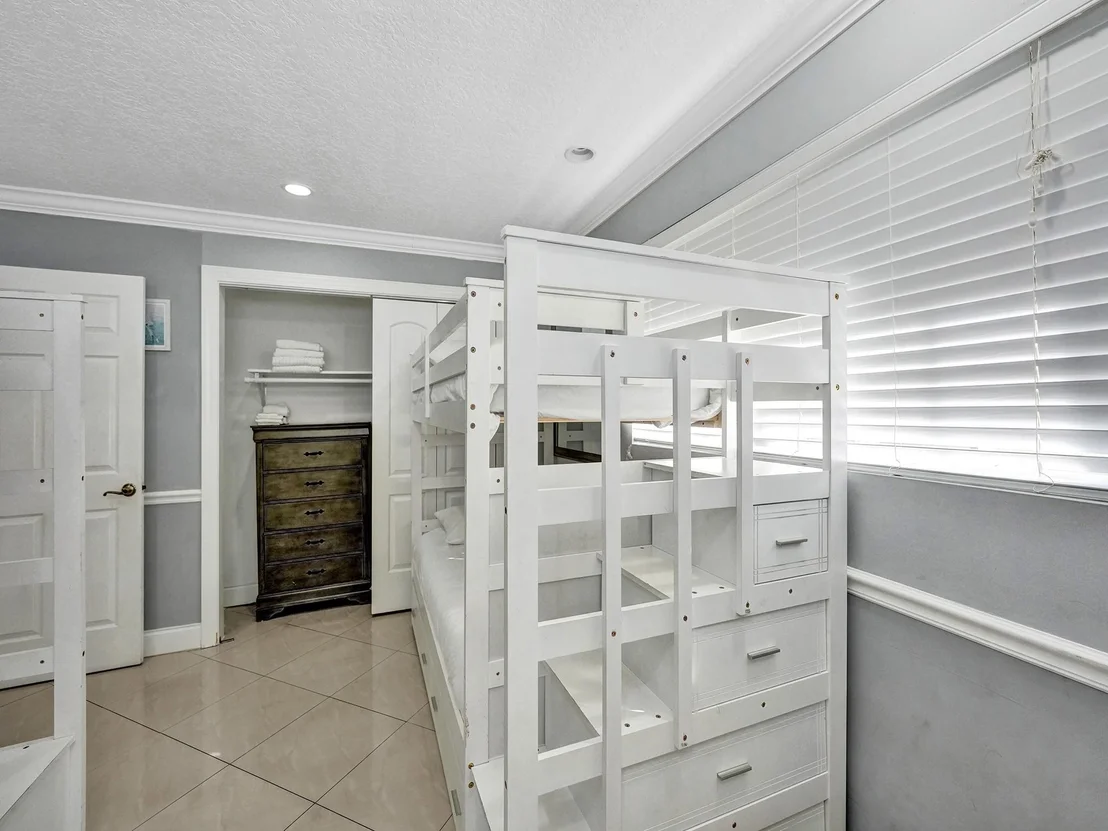 Photo of 1301 SE 2nd Terrace