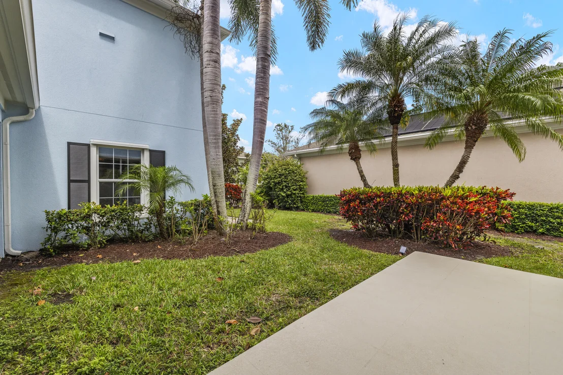 Photo of 106 Bonaire Lane