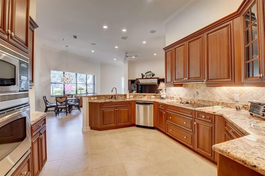 Photo of 9170 Isles Cay Drive