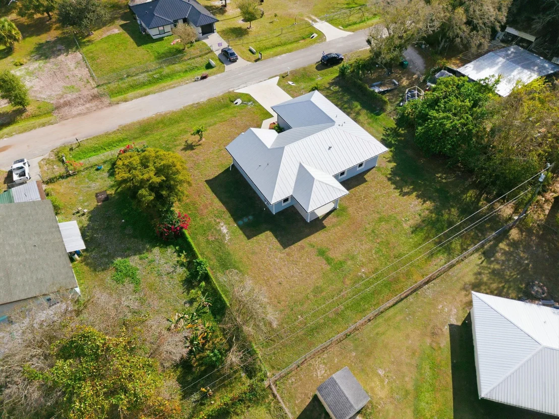 Photo of 3269 NW 24th Avenue