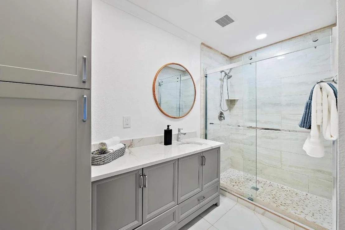Photo of Unit 30C at 1420 Ocean Way