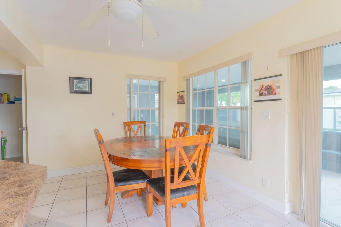 Photo of 2900 Bahama Drive