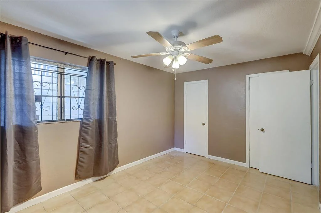 Photo of Unit 12 at 809 Phippen Road