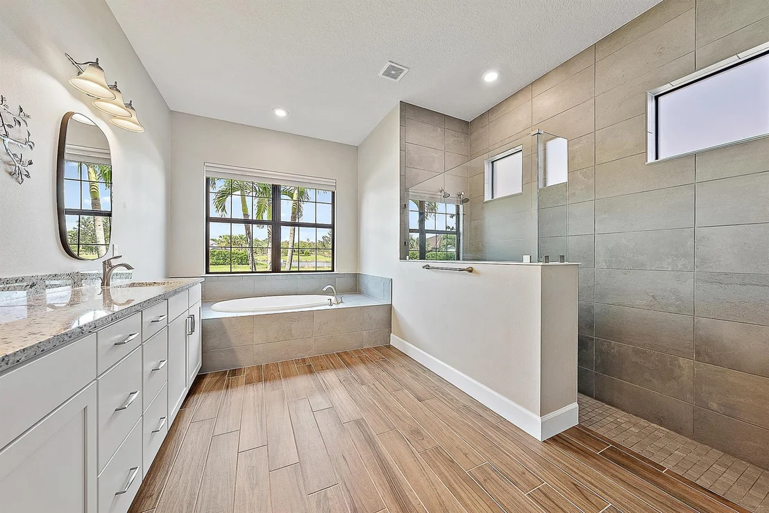 Photo of 323 Sonoma Isles Circle