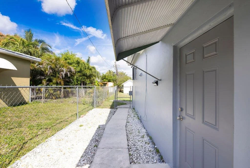 Photo of 331 NW 145th Street